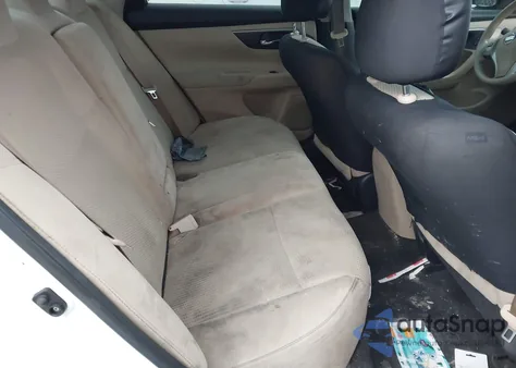 2015 Nissan Altima 2.5/2.5 S/2.5 Sl/2.5 Sv из США, поврежденный, VIN 1N4AL3AP1FC170597